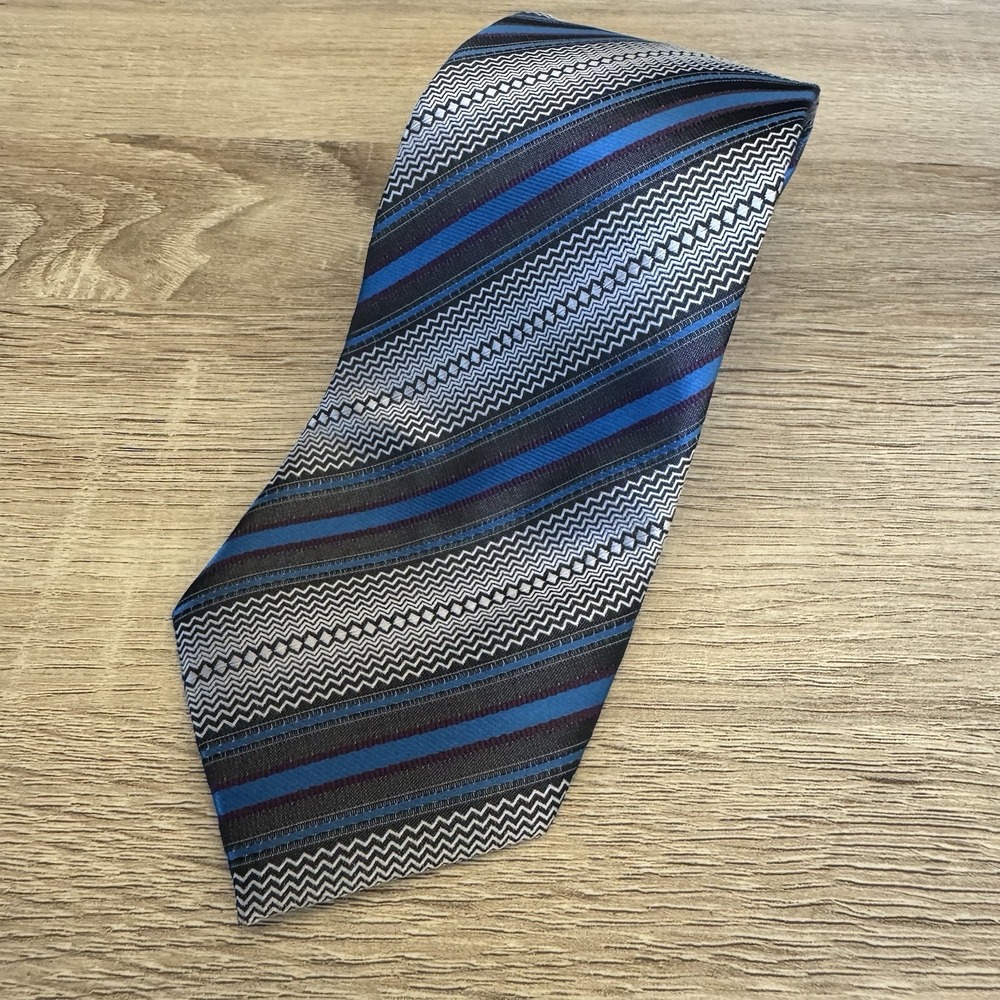 Versa‎ Silk Tie Blue Silver Stripes Men Necktie 58 x 3.5/8